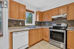 316 GOTHAM PRIVATE | Ottawa Ontario | Slide Image Ten
