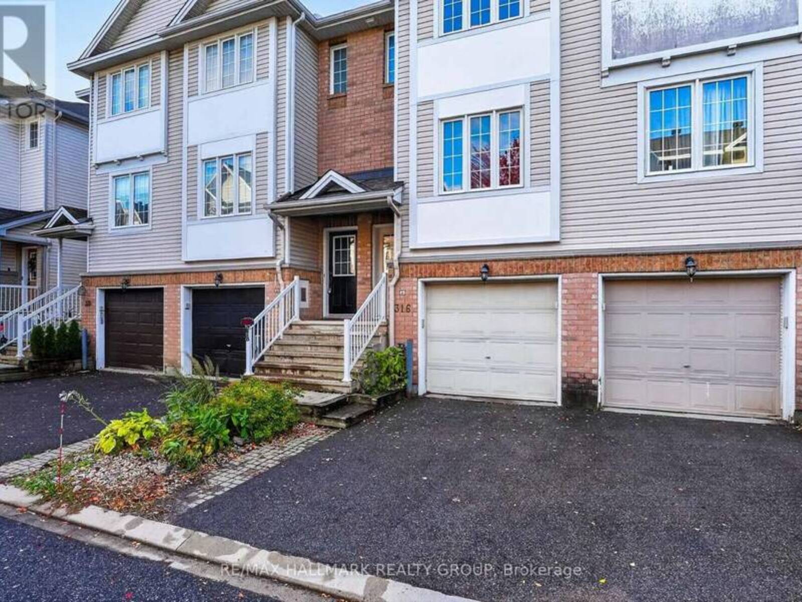 316 GOTHAM PRIVATE, Ottawa, Ontario K2C 4G7