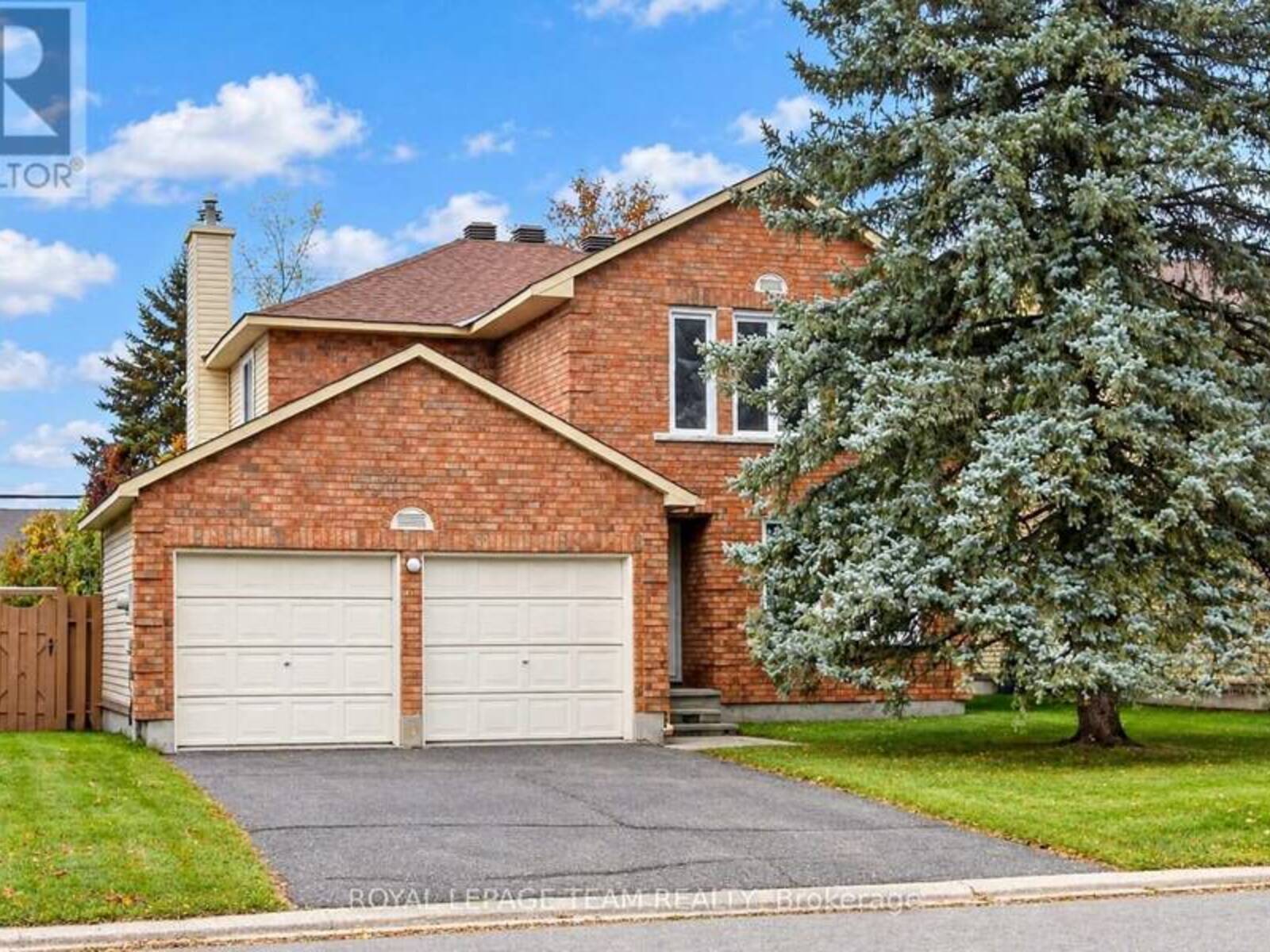97 HUNTSMAN CRESCENT, Ottawa, Ontario K2M 1H8
