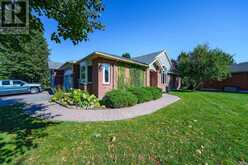 804 HOT SPRINGS WAY | Ottawa Ontario | Slide Image One