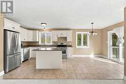 12 RED OAK DRIVE | Kemptville Ontario | Slide Image Eight