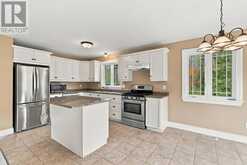 12 RED OAK DRIVE | Kemptville Ontario | Slide Image Nine