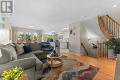 302 STATEWOOD DRIVE | Ottawa Ontario | Slide Image Eight