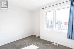 277 ZENITH PRIVATE | Ottawa Ontario | Slide Image Eighteen