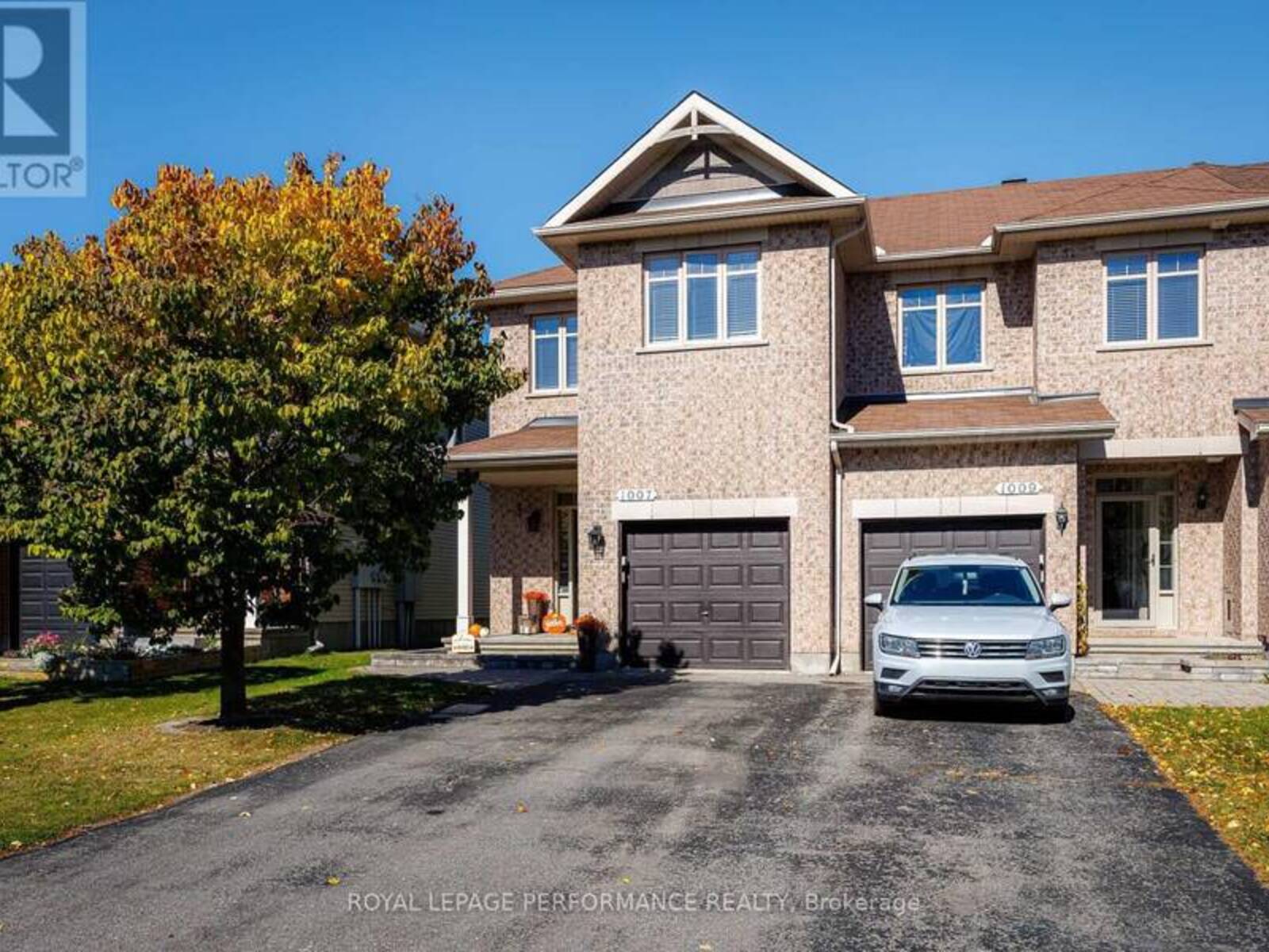 1007 GRAPEFERN TERRACE, Ottawa, Ontario K4A 0L9