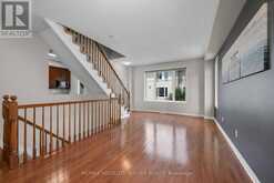 65 SONGBIRD PRIVATE | Ottawa Ontario | Slide Image Nine