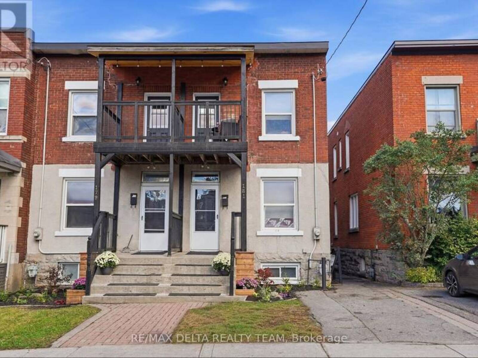 181 GOULBURN AVENUE, Ottawa, Ontario K1N 8E3
