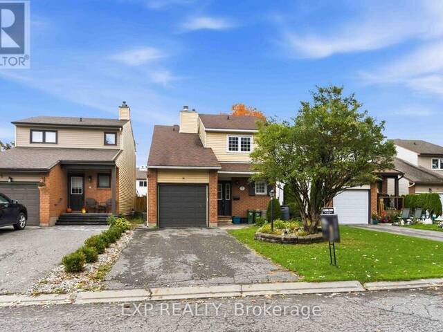 7 FULHAM COURT Ottawa Ontario, K2J 2J6 - 3 Bedrooms Home For Sale