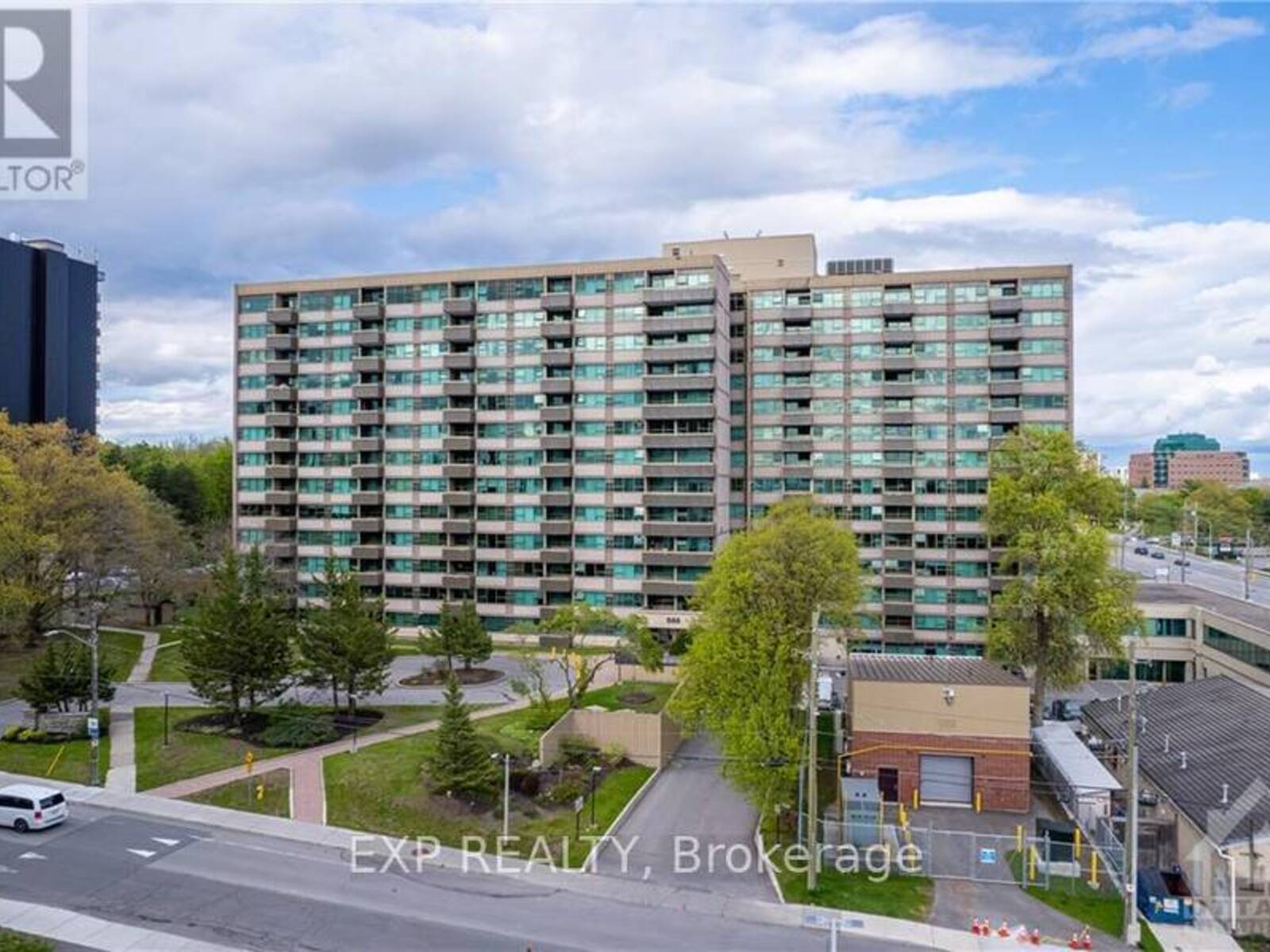 505 - 555 BRITTANY DRIVE, Ottawa, Ontario K1K 4C5