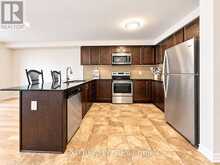 608 PARADE DRIVE | Ottawa Ontario | Slide Image Fifteen