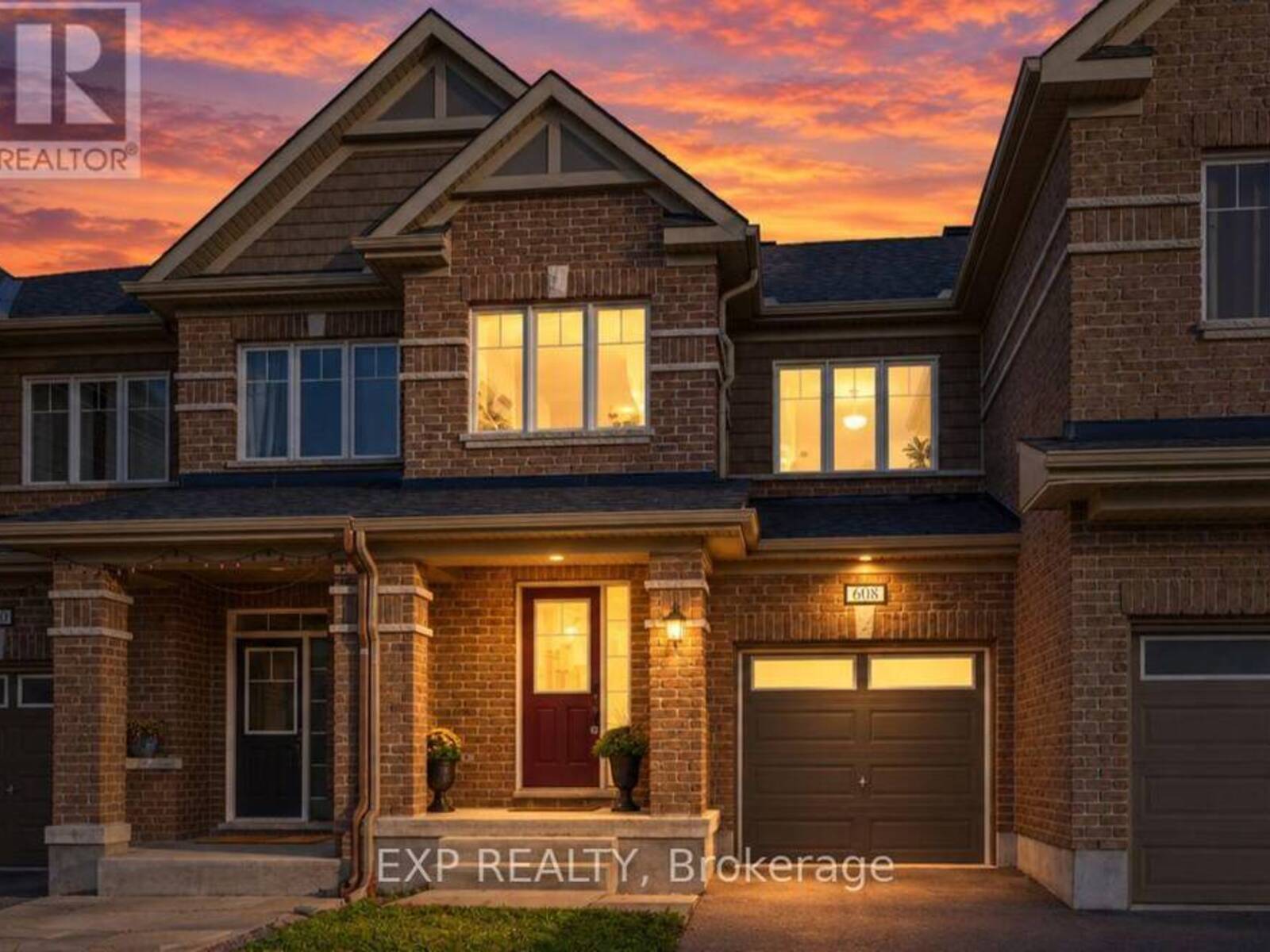608 PARADE DRIVE, Ottawa, Ontario K2S 0Y5