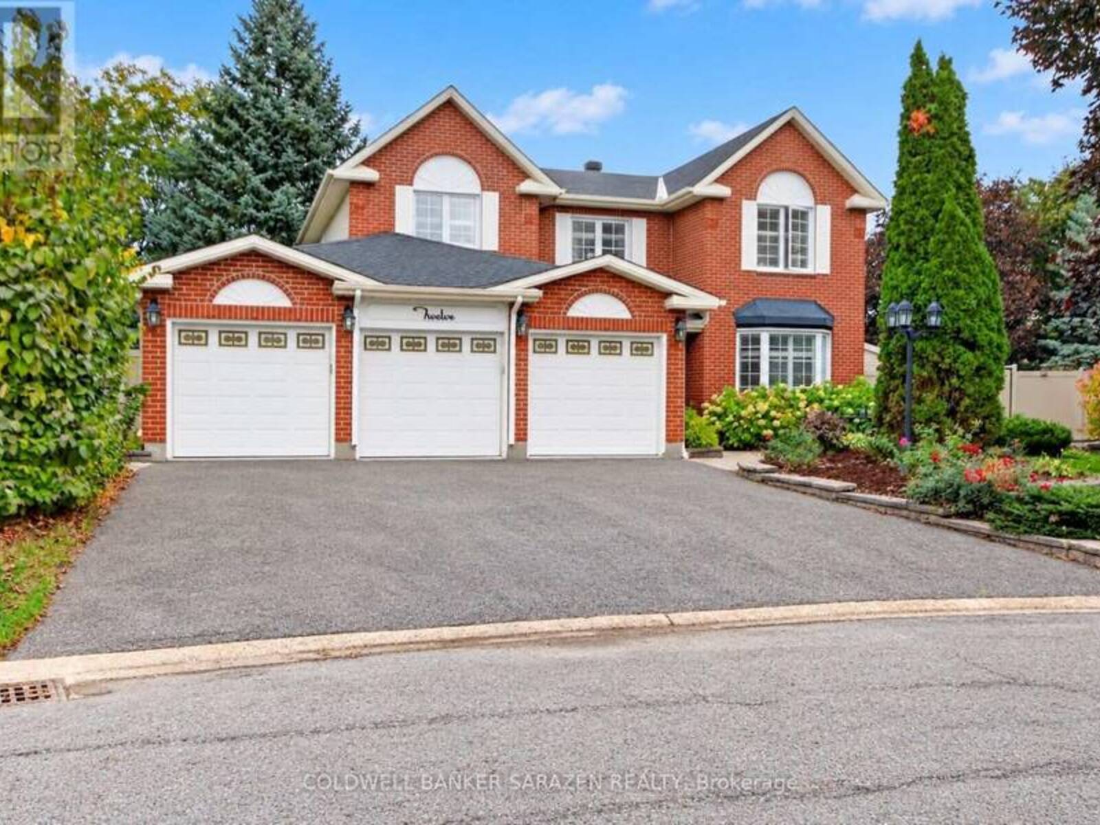 12 YARWOOD COURT, Ottawa, Ontario K2J 3M3