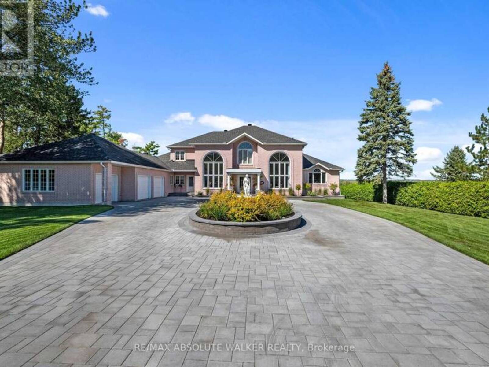 962 CAMERON STREET, Ottawa, Ontario K4C 1C6