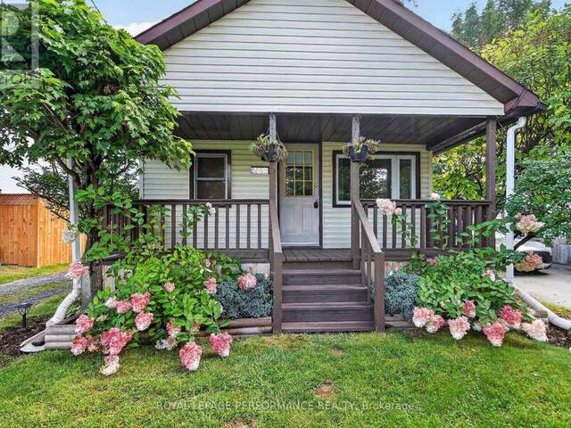 46 FIRST AVENUE Russell Ontario, K4R 1C9 - 2 Bedrooms Home For Sale