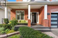 5 VALENCIA STREET | Ottawa Ontario | Slide Image Five