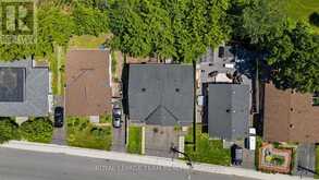 1991 BANFF AVENUE | Ottawa Ontario | Slide Image Thirty-six