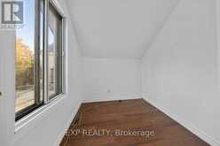 445 HILSON AVENUE | Ottawa Ontario | Slide Image Thirteen