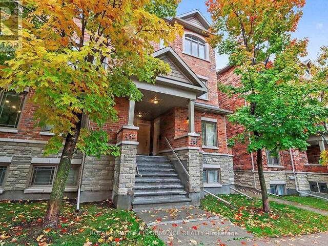 458 LEBOUTILLIER AVENUE Ottawa Ontario, K1K 2V7 - 2 Bedrooms Condo For Sale