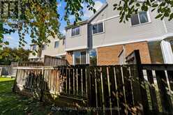 26 PADDINGTON PRIVATE | Ottawa Ontario | Slide Image Forty-eight