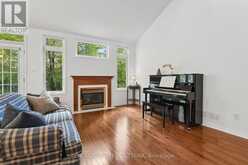 162 MAPLE KEY PRIVATE | Ottawa Ontario | Slide Image Eight
