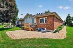 10 WATERTHRUSH CRESCENT | Ottawa Ontario | Slide Image Thirty-seven