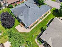 10 WATERTHRUSH CRESCENT | Ottawa Ontario | Slide Image Forty