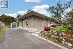 2524 HOPKINS ROAD | Ottawa Ontario | Slide Image Four