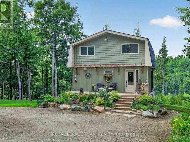 102 & 110 MCVICAR LANE Lanark Highlands Ontario, K0A 3L0 - 1 Bedroom Waterfront Home For sale