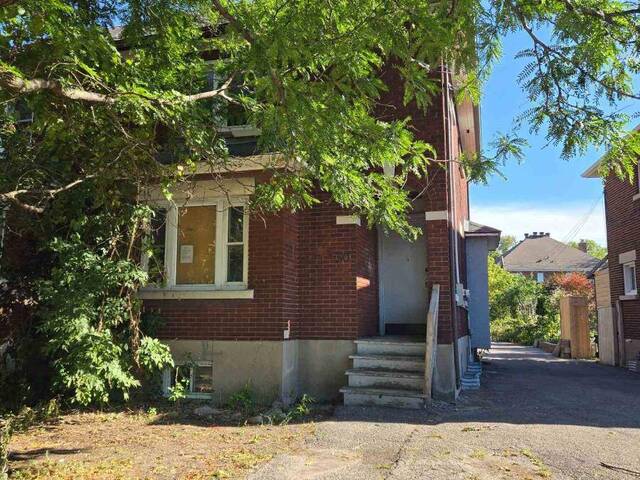 50 IMPERIAL AVENUE Ottawa Ontario, K1S 3E1 - 3 Bedrooms Home For Sale