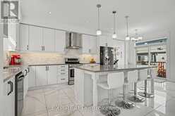 529 PEERLESS STREET | Ottawa Ontario | Slide Image Nine