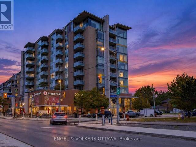 703 - 401 GOLDEN AVENUE Ottawa Ontario, K2A 1H4 - 2 Bedrooms Condo For Sale