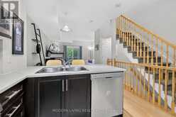 1082 REDTAIL PRIVATE | Ottawa Ontario | Slide Image Twelve