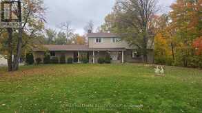860 MUNRO DRIVE | Arnprior Ontario | Slide Image One