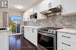 177 SADDLESMITH CIRCLE | Ottawa Ontario | Slide Image Eleven