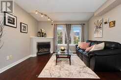 177 SADDLESMITH CIRCLE | Ottawa Ontario | Slide Image Seven