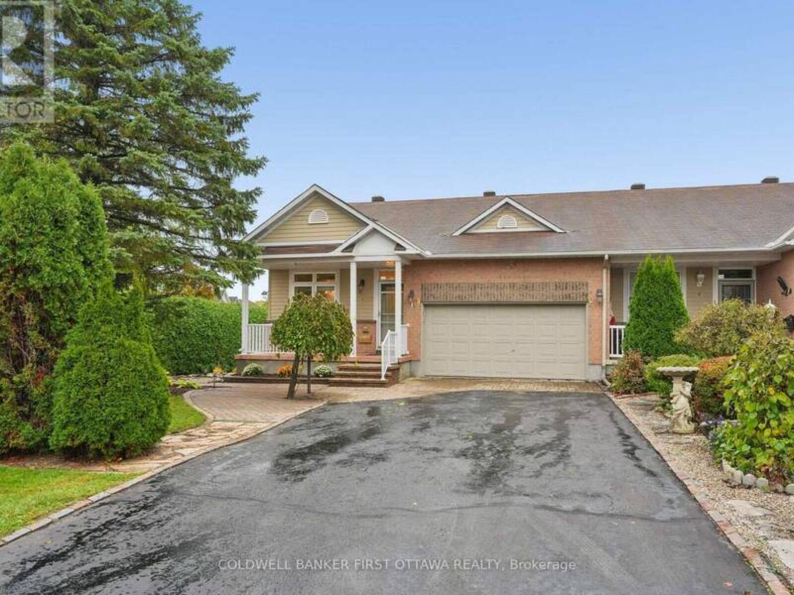 1 SABLE RUN DRIVE, Ottawa, Ontario K2S 1W2