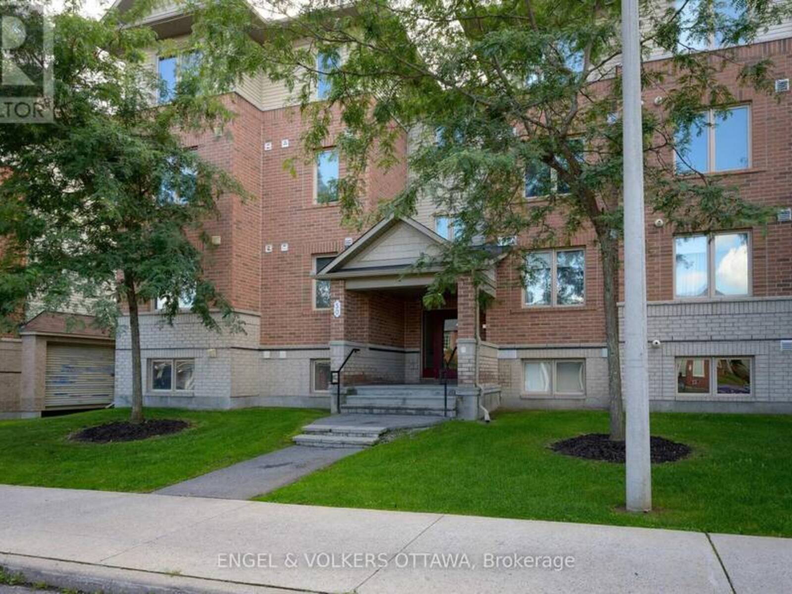 7 - 50 BARNSTONE DRIVE, Ottawa, Ontario K2G 6X2