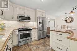 428 WHITE ARCTIC AVENUE | Ottawa Ontario | Slide Image Thirteen