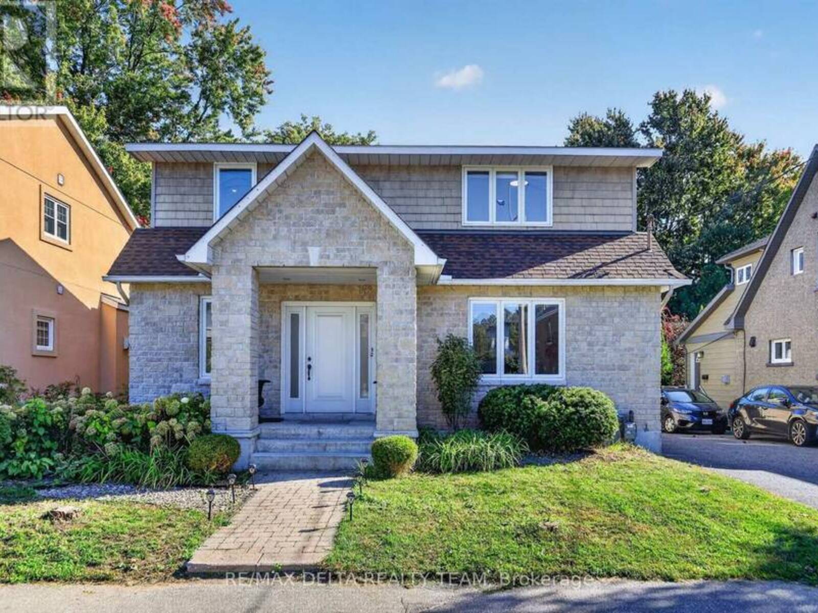 489 EVERED AVENUE, Ottawa, Ontario K1Z 5K9
