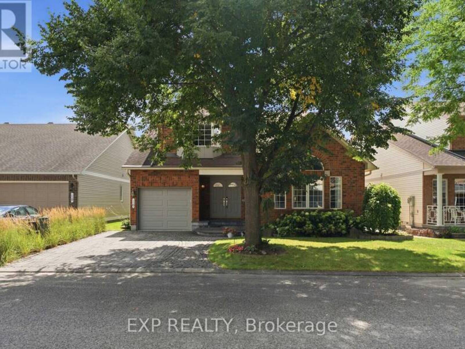 16 BRIDLEGATE PLACE, Ottawa, Ontario K2G 6M6