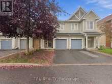 48 - 336 HILLSBORO PRIVATE | Ottawa Ontario | Slide Image One