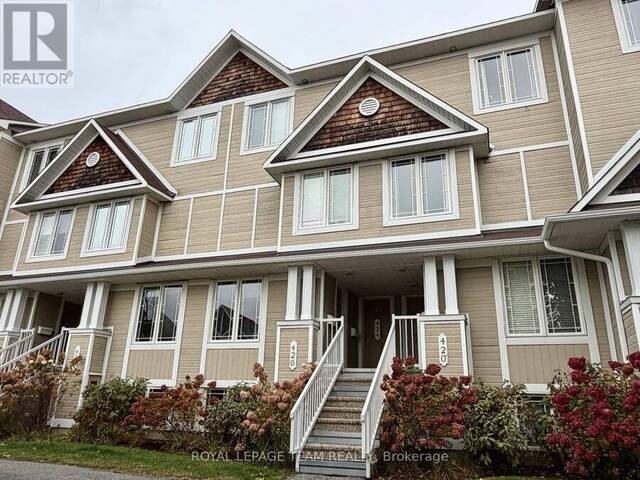 13 - 424 HILLSBORO PRIVATE Ottawa Ontario, K2M 3A8 - 2 Bedrooms Condo For Sale