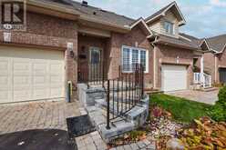 14 WINDEYER CRESCENT | Ottawa Ontario | Slide Image Four