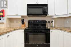 1606 - 570 LAURIER AVENUE W | Ottawa Ontario | Slide Image Seventeen