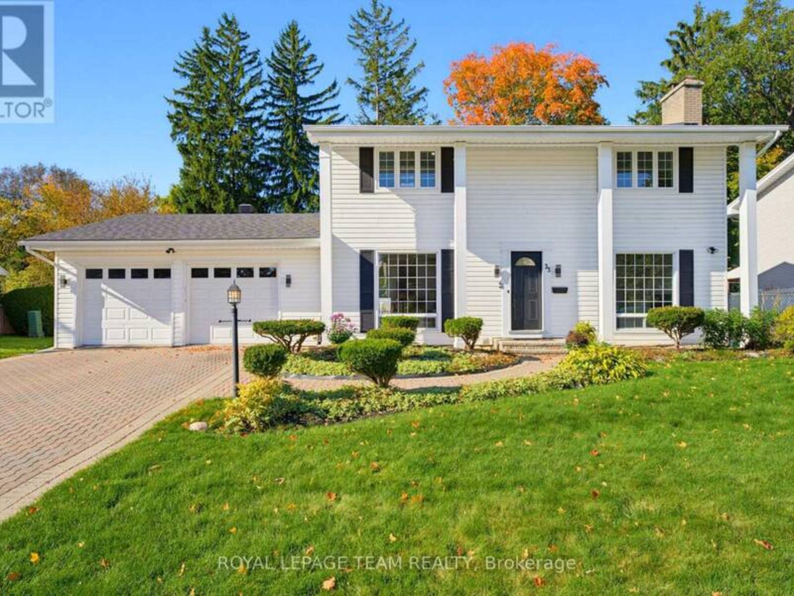 35 MOHAWK CRESCENT, Ottawa, Ontario K2H 7G7
