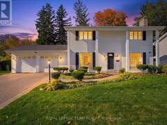 35 MOHAWK CRESCENT Ottawa Ontario, K2H 7G7