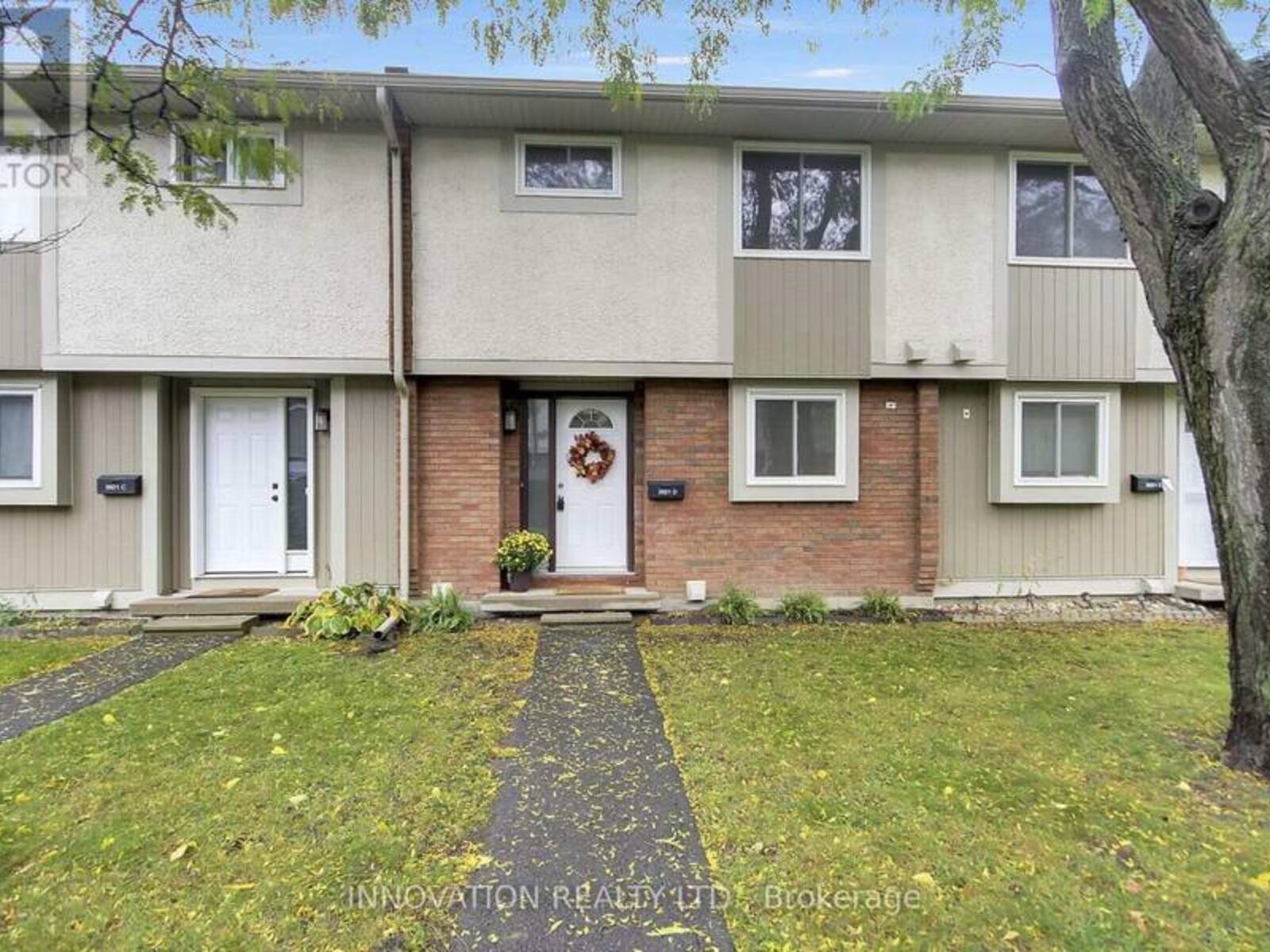 3921D OLD RICHMOND ROAD, Ottawa, Ontario K2H 8T9