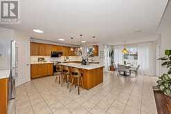 5B KEMP DRIVE | Ottawa Ontario | Slide Image Four