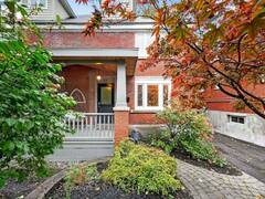 61 MURIEL STREET Ottawa Ontario, K1S 4C9