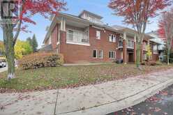 F - 10 DAYBREAK STREET | Ottawa Ontario | Slide Image Two